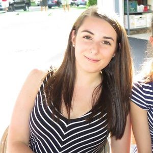 Meet your Posher, Angela